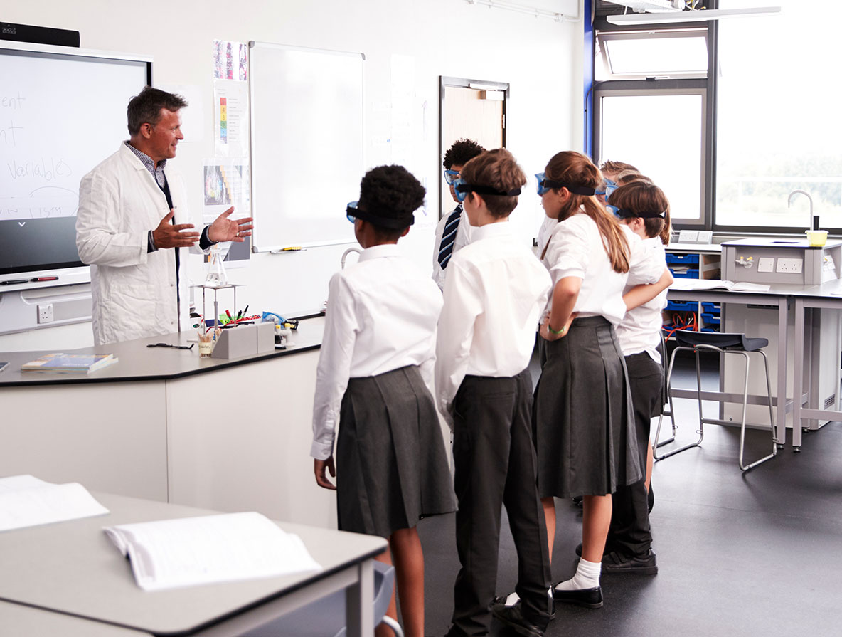 science class in Sittingbourne